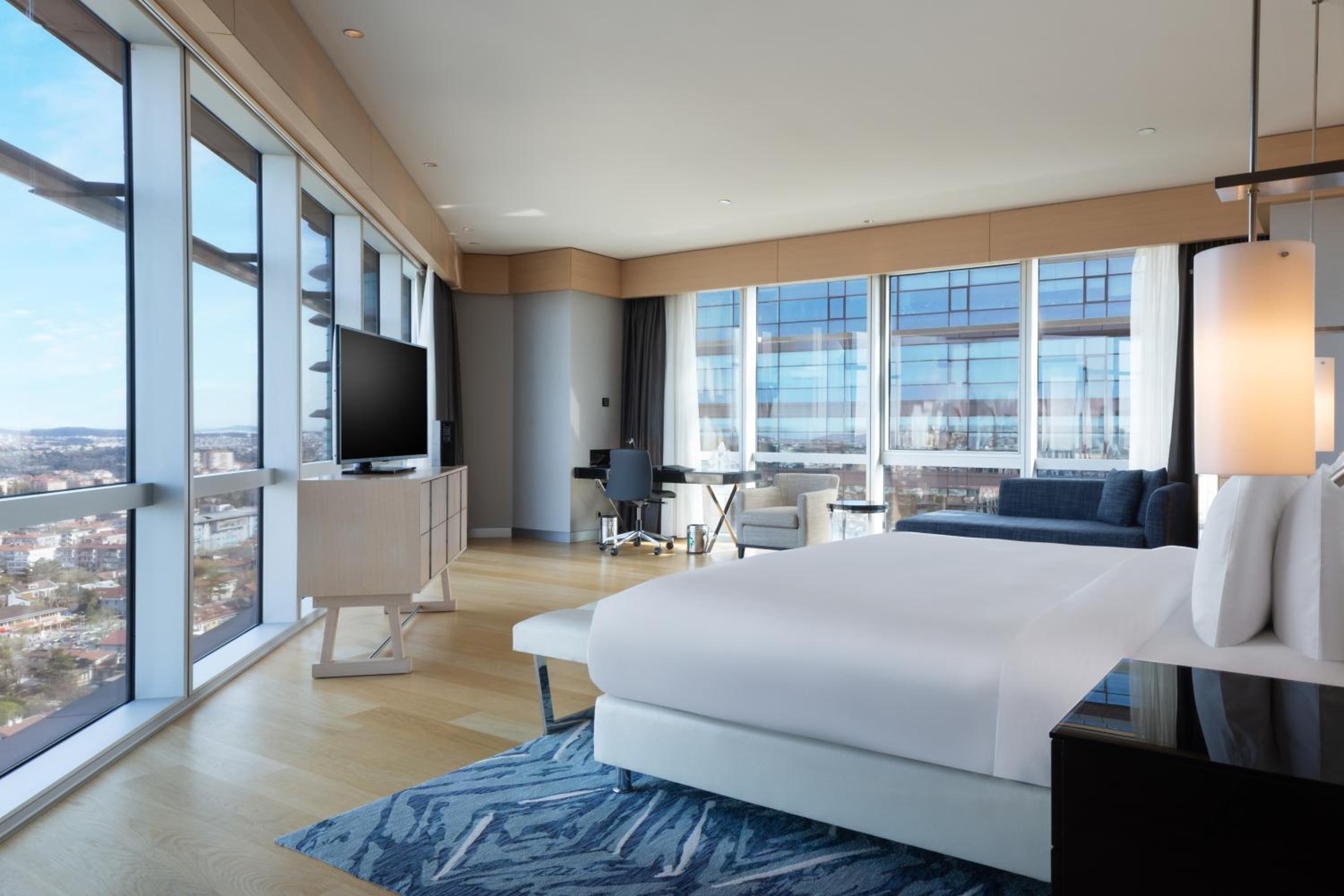 Wyndham Grand Istanbul Levent Hotel & Conference Center